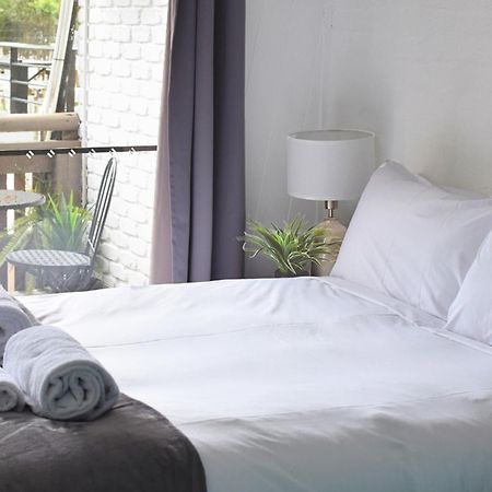 Aquarius Backpackers Resort Байрън Бей Екстериор снимка