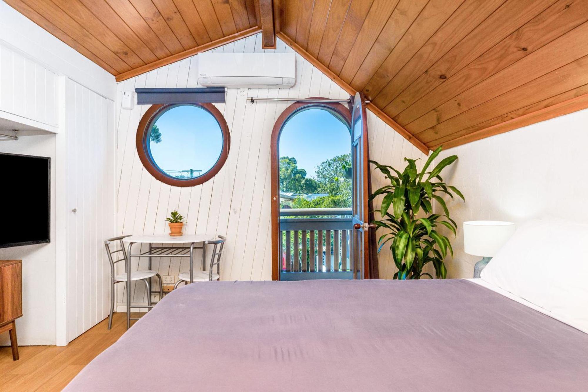 Aquarius Backpackers Resort Байрън Бей Екстериор снимка