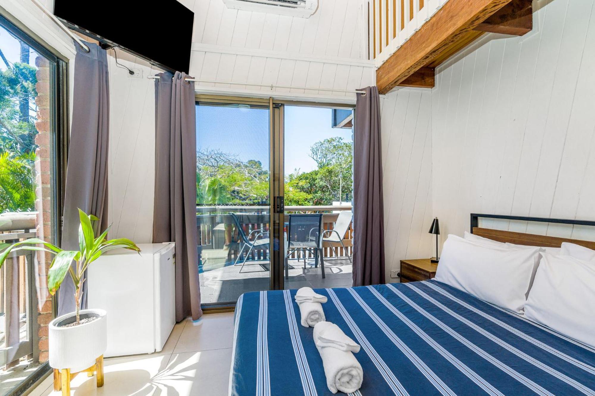Aquarius Backpackers Resort Байрън Бей Екстериор снимка