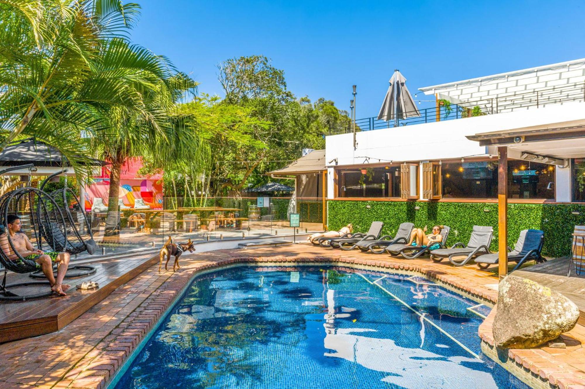 Aquarius Backpackers Resort Байрън Бей Екстериор снимка