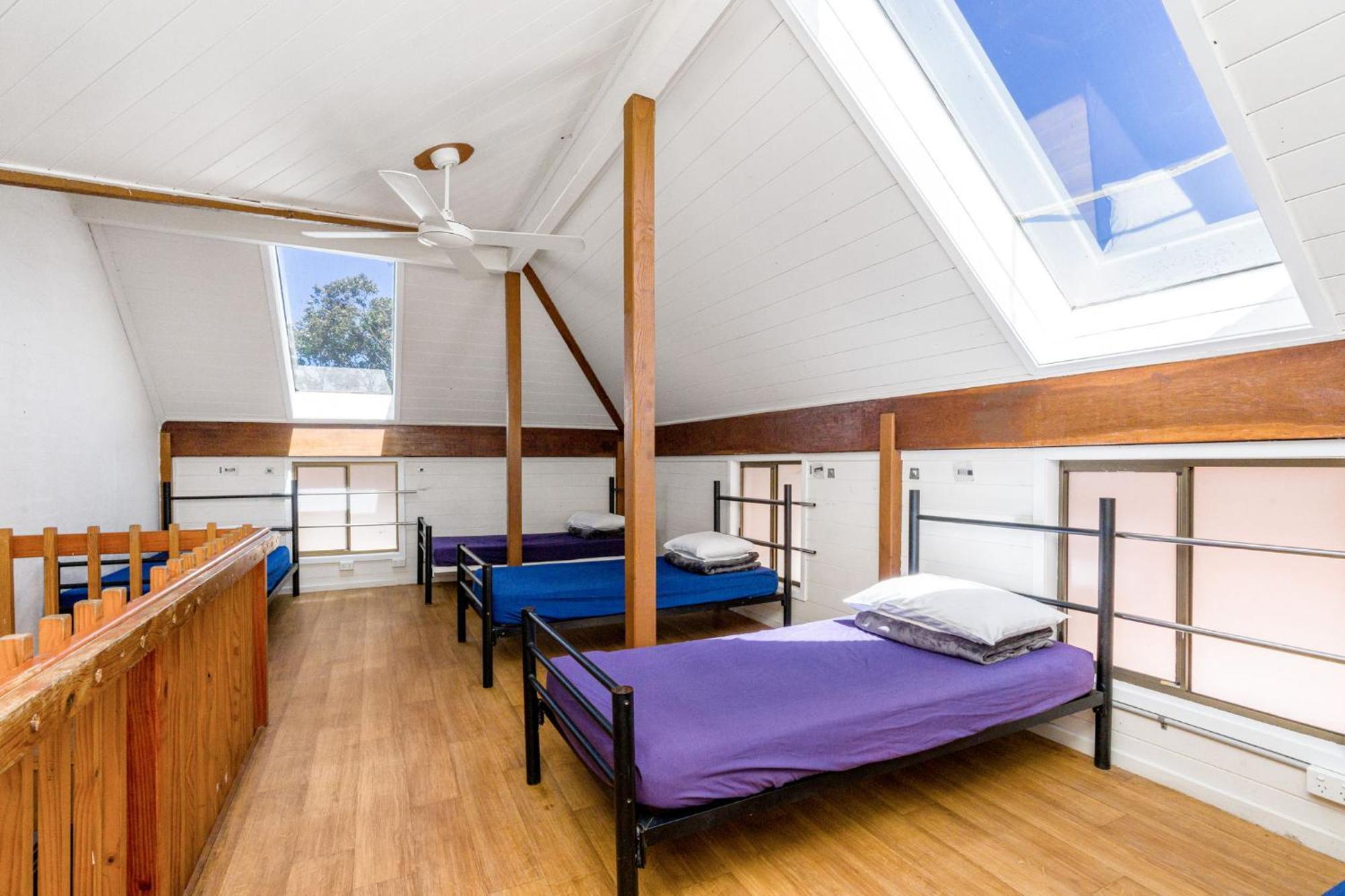 Aquarius Backpackers Resort Байрън Бей Екстериор снимка